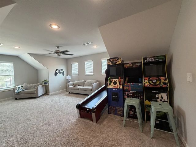 2680 S Cobalt Avenue, Fayetteville, AR 72701