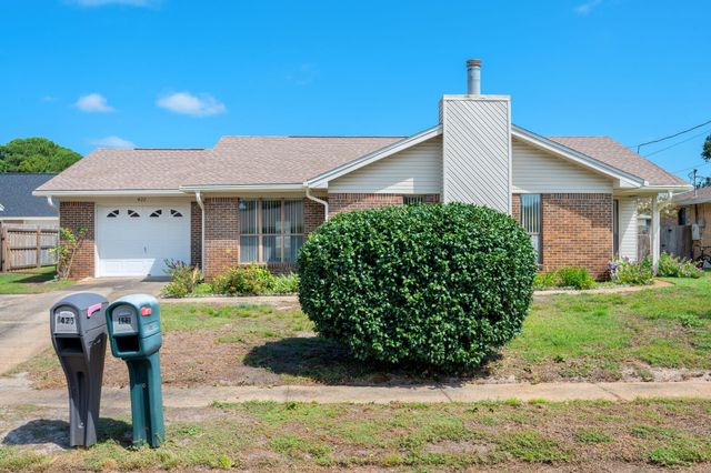 422 Fleetwood Drive, Mary Esther, FL 32569