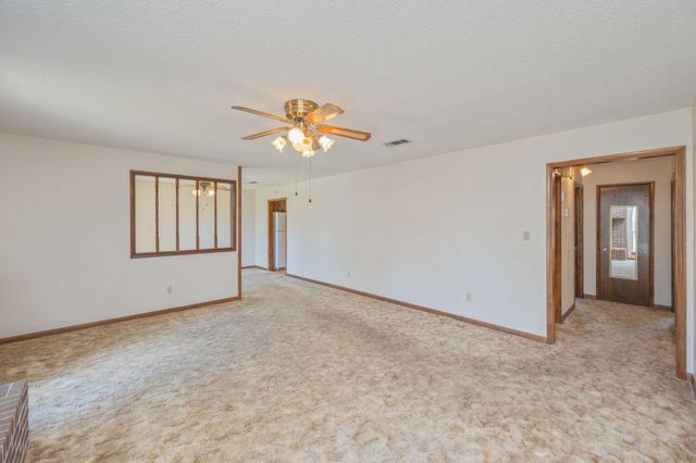 422 Fleetwood Drive, Mary Esther, FL 32569