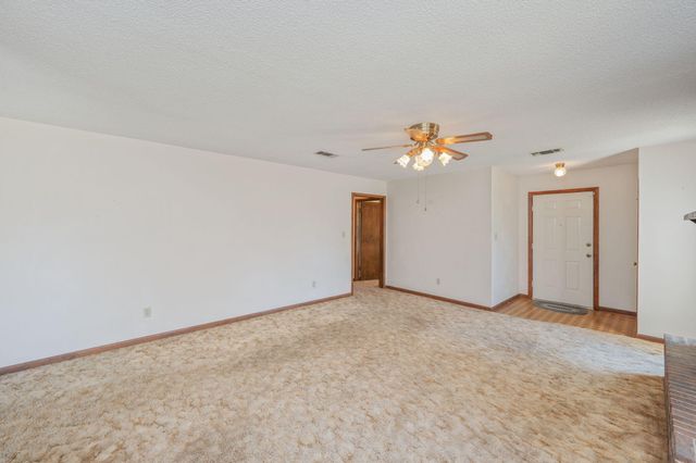 422 Fleetwood Drive, Mary Esther, FL 32569