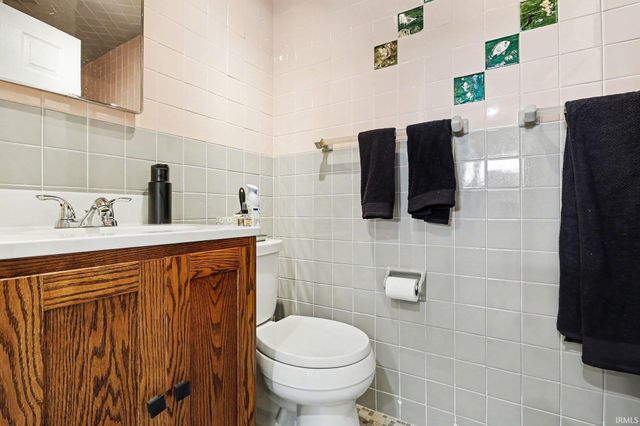11680 Jefferson Road, Osceola, IN 46561