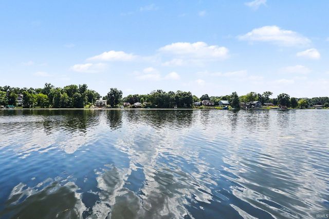 11680 Jefferson Road, Osceola, IN 46561