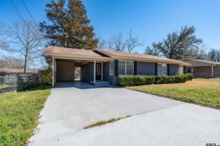 112 Lakeview St., Whitehouse, TX 75791