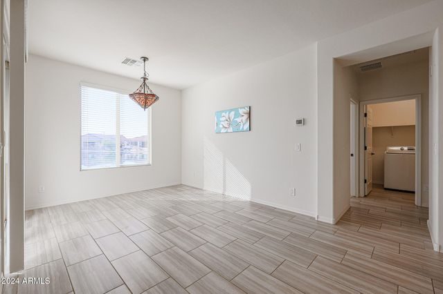 16914 S 180TH Avenue, Goodyear, AZ 85338