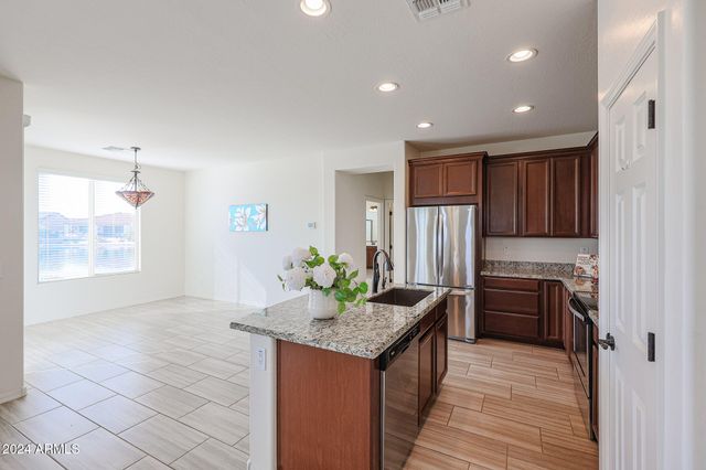 16914 S 180TH Avenue, Goodyear, AZ 85338