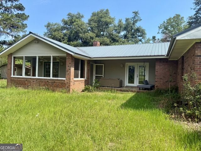 517 Ben Carver Road, Douglas, GA 31535