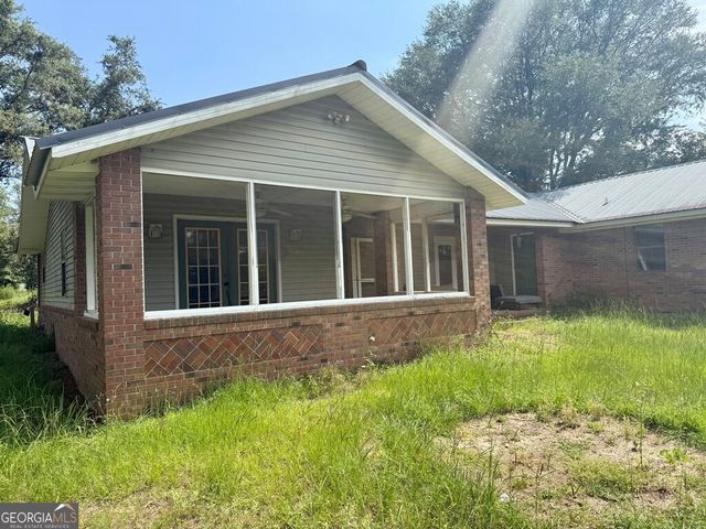 517 Ben Carver Road, Douglas, GA 31535
