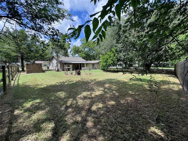 7903 Church Street, Needville, TX 77461