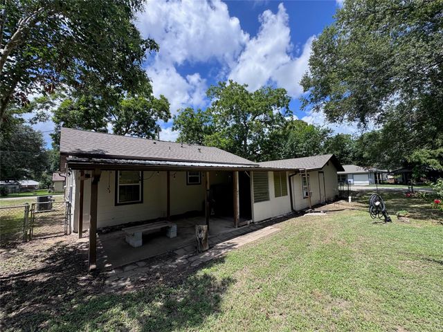 7903 Church Street, Needville, TX 77461