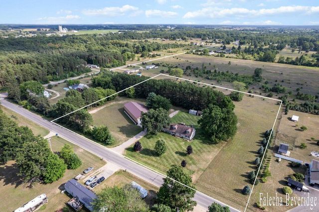 20111 W Church Road, Reynolds Twp, MI 49329