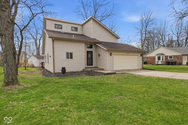 1429 Timber Trail, Greenwood, IN 46142