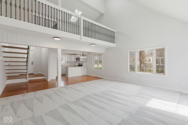 1429 Timber Trail, Greenwood, IN 46142