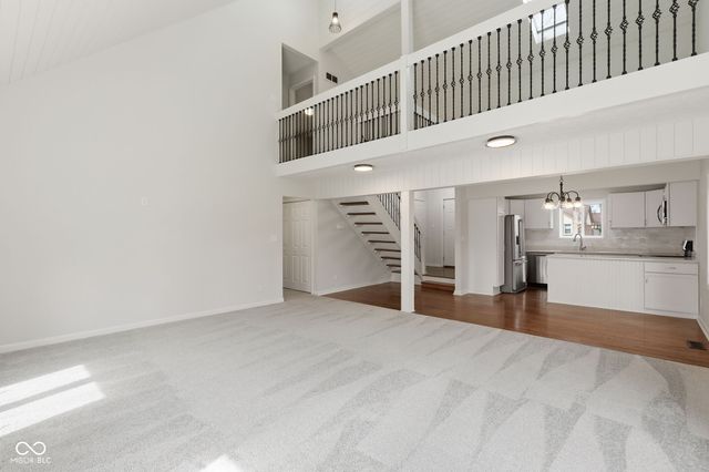 1429 Timber Trail, Greenwood, IN 46142