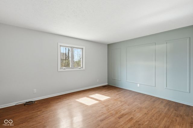 1429 Timber Trail, Greenwood, IN 46142