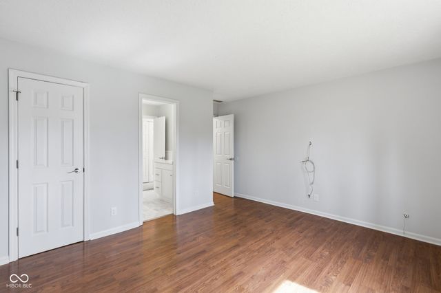 1429 Timber Trail, Greenwood, IN 46142