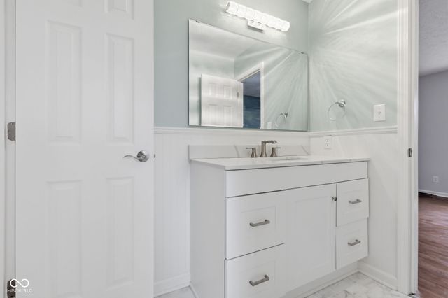 1429 Timber Trail, Greenwood, IN 46142