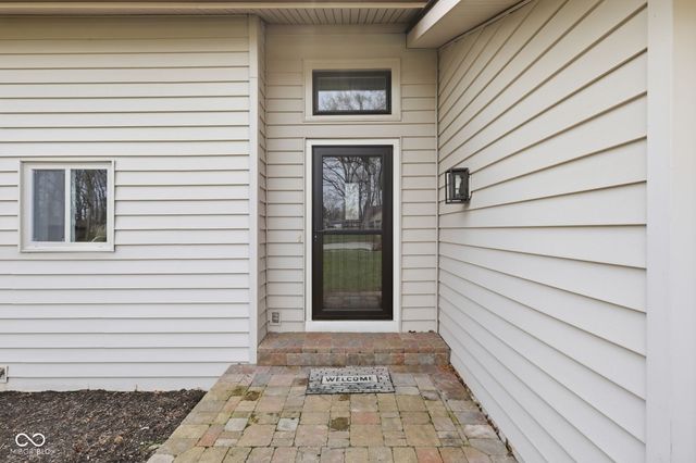 1429 Timber Trail, Greenwood, IN 46142