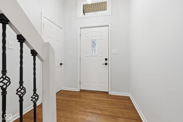 1429 Timber Trail, Greenwood, IN 46142