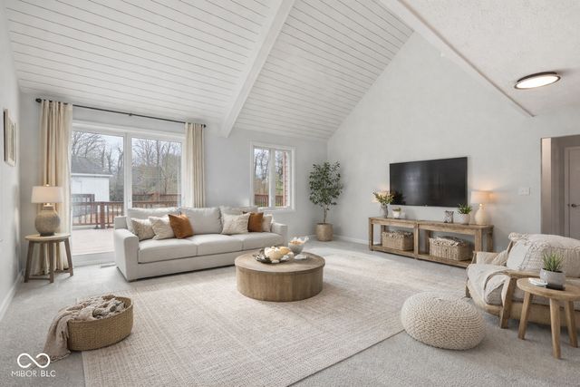 1429 Timber Trail, Greenwood, IN 46142