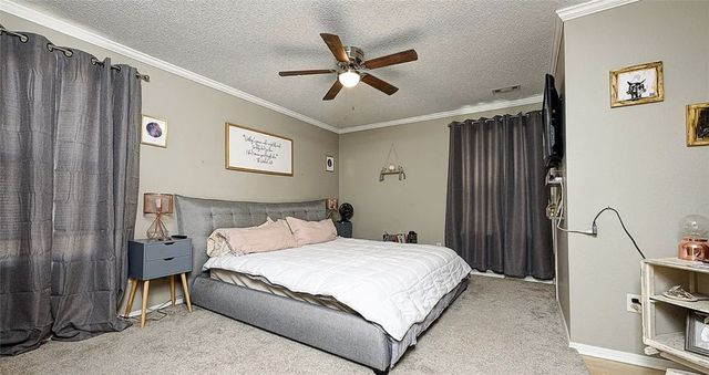 1701 Signature Drive, Bentonville, AR 72712