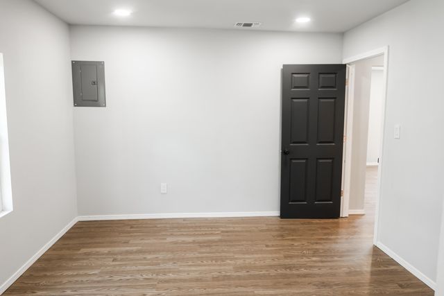 112 SW 8th Street, Plainview, TX 79072