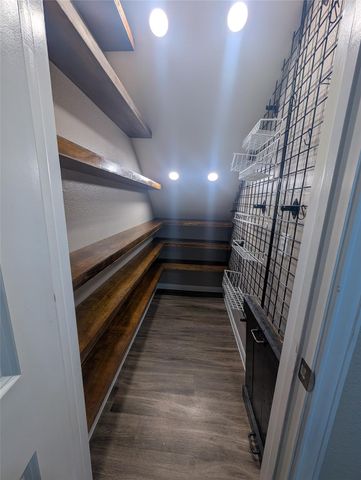 10719 Rustic Walkway Circle Circle, Houston, TX 77075