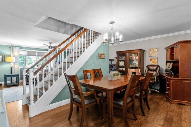 3670 SUSSEX LN, Philadelphia, PA 19114