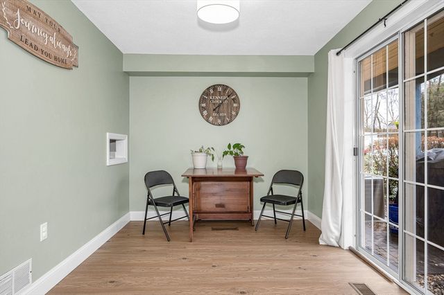 71 Kennedy Dr 71, Chelmsford, MA 01863