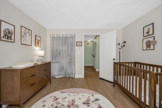 71 Kennedy Dr 71, Chelmsford, MA 01863