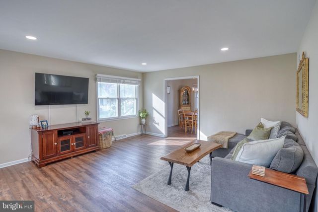 45 N FAIRFIELD DR, Dover, DE 19901