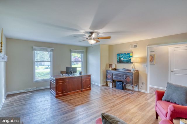 45 N FAIRFIELD DR, Dover, DE 19901