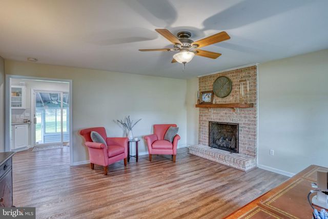 45 N FAIRFIELD DR, Dover, DE 19901