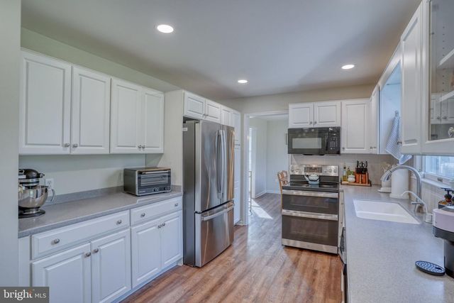 45 N FAIRFIELD DR, Dover, DE 19901