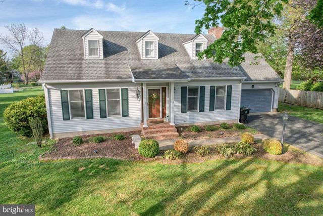 45 N FAIRFIELD DR, Dover, DE 19901