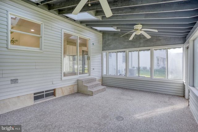 45 N FAIRFIELD DR, Dover, DE 19901