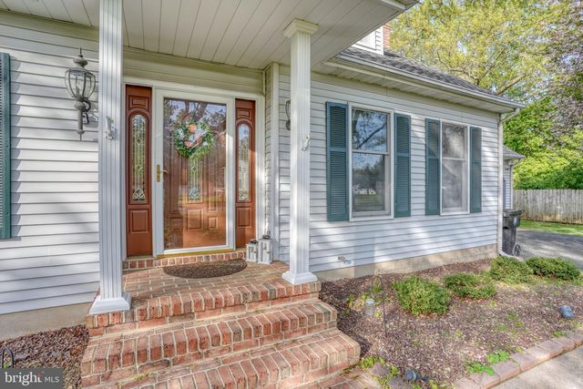 45 N FAIRFIELD DR, Dover, DE 19901