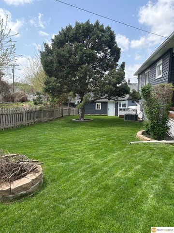 3124 N 65 Street, Omaha, NE 68104