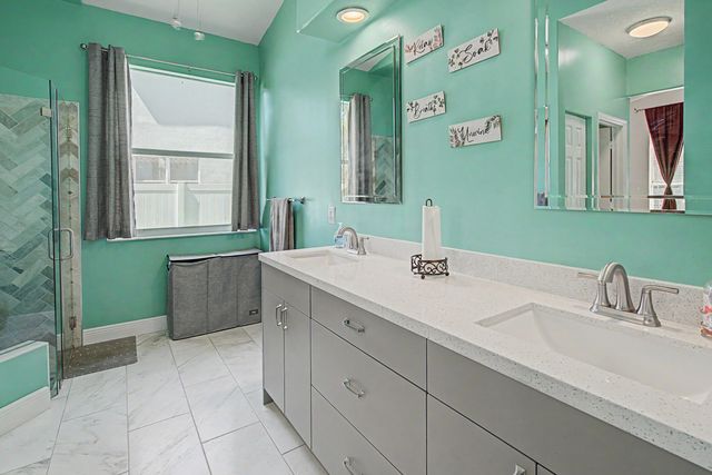 1755 NW 77th Avenue, Pembroke Pines, FL 33024