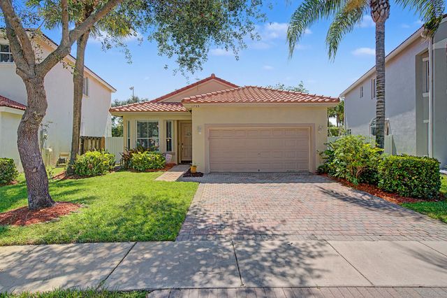 1755 NW 77th Avenue, Pembroke Pines, FL 33024