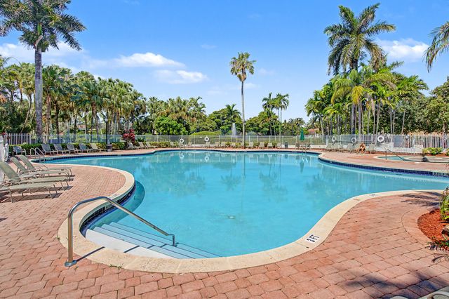 1755 NW 77th Avenue, Pembroke Pines, FL 33024