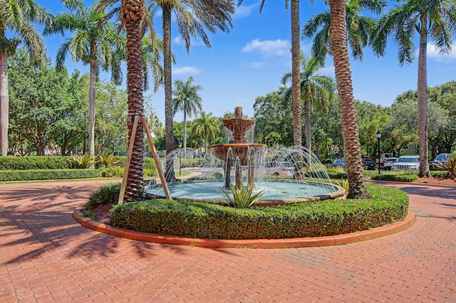 1755 NW 77th Avenue, Pembroke Pines, FL 33024