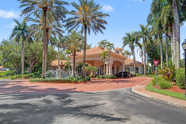 1755 NW 77th Avenue, Pembroke Pines, FL 33024