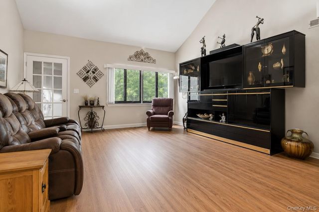 183 Laurel Ridge, South Salem, NY 10590