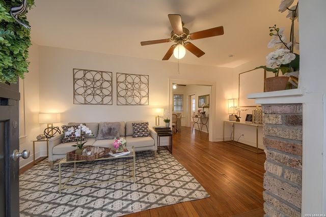 1111 Waverly, San Antonio, TX 78201