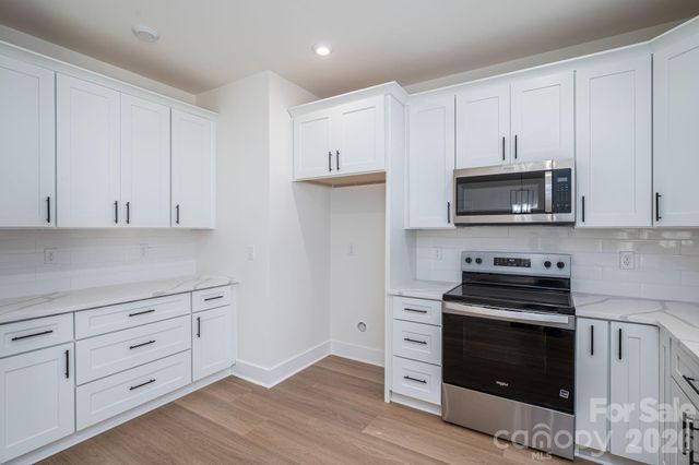 2935 Heavners Farm Court, Lincolnton, NC 28092