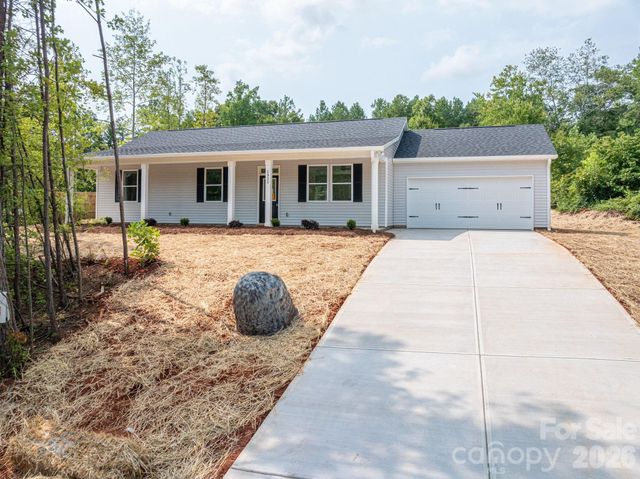 2935 Heavners Farm Court, Lincolnton, NC 28092