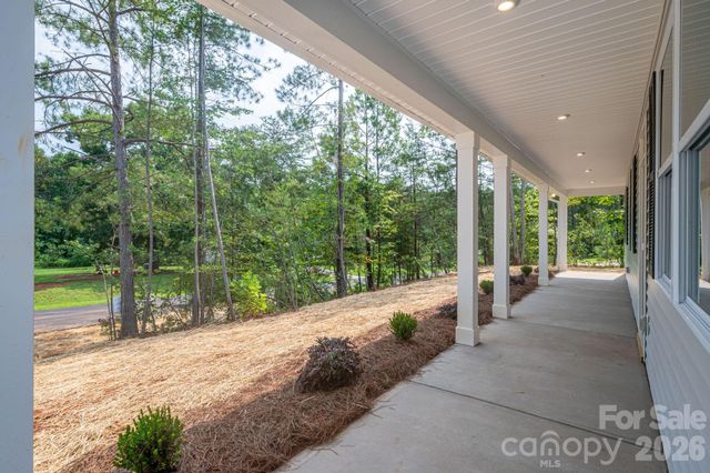 2935 Heavners Farm Court, Lincolnton, NC 28092