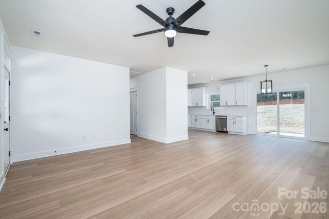 2935 Heavners Farm Court, Lincolnton, NC 28092