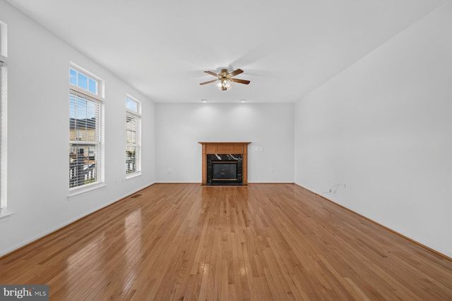 11954 CASTLE PINES LN, Waldorf, MD 20602