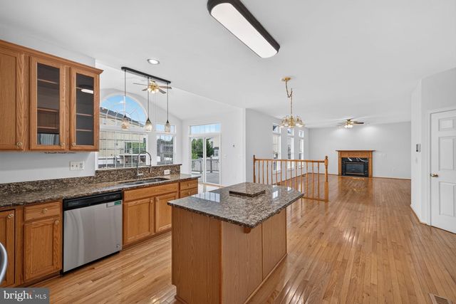 11954 CASTLE PINES LN, Waldorf, MD 20602